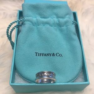 Tiffany 1837 ring 4.5